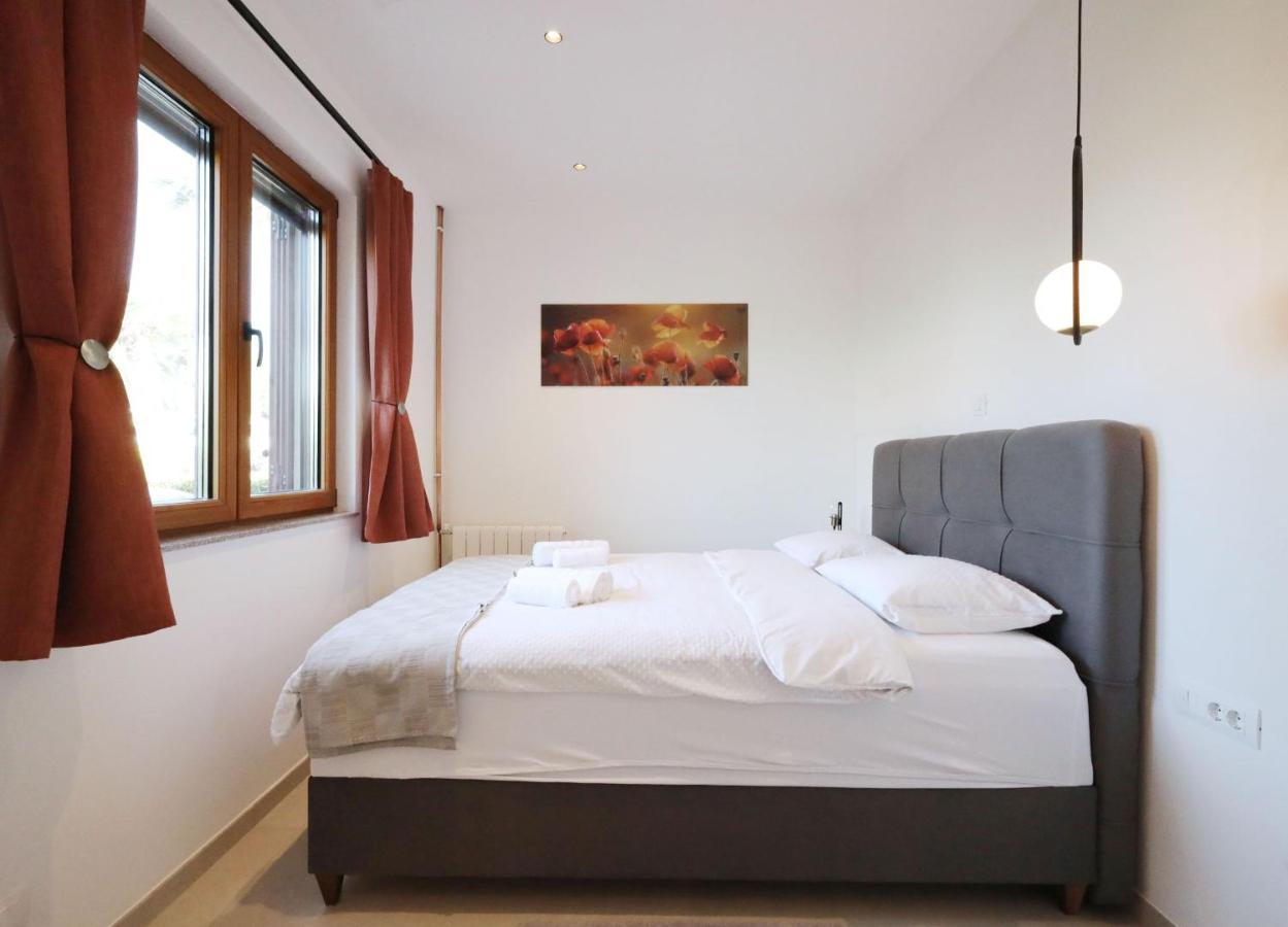 Apartment Maestral *