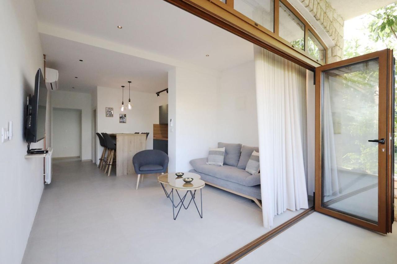 Apartment Maestral